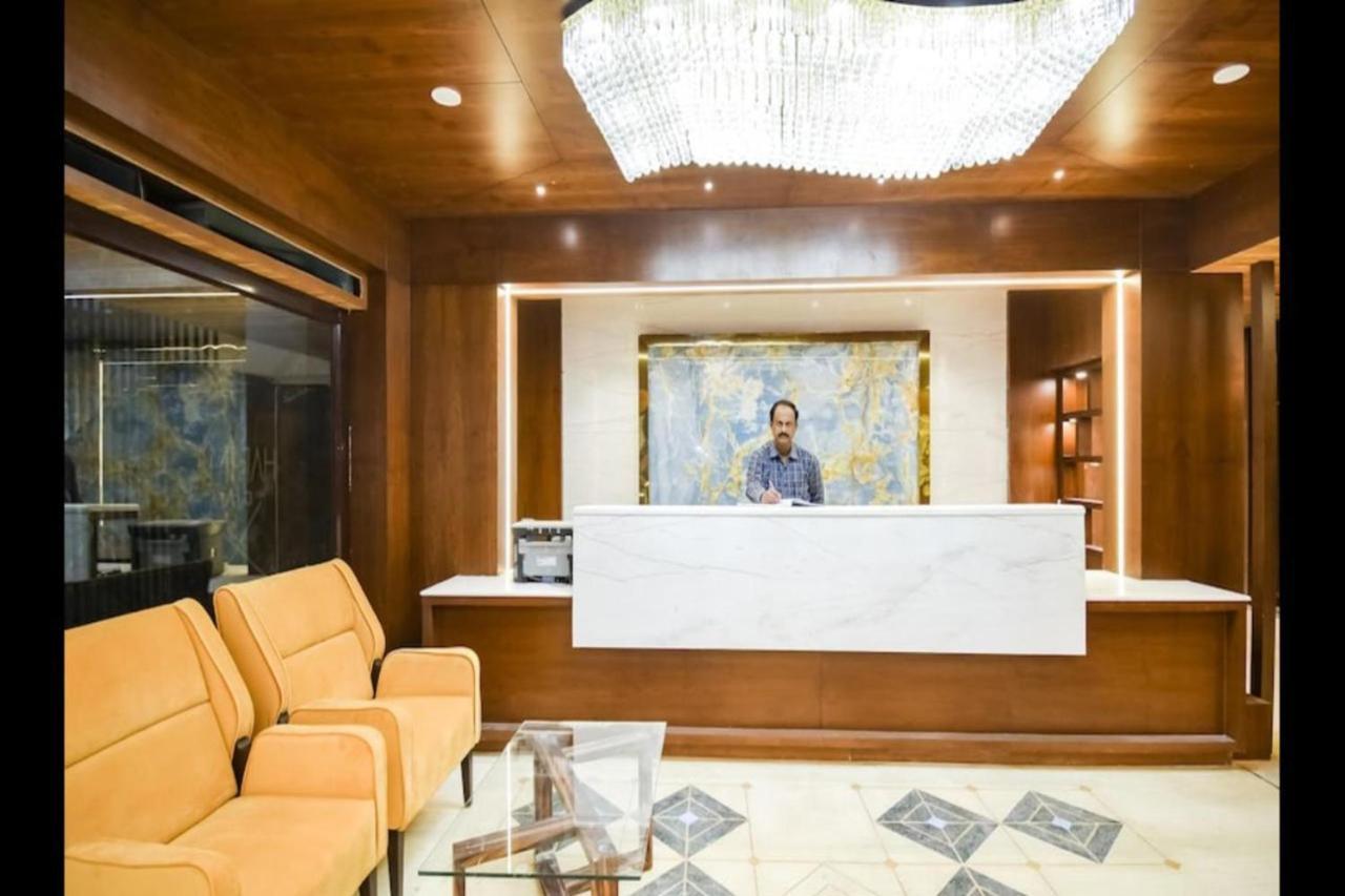 Hotel Golden - I Raipur  Bagian luar foto