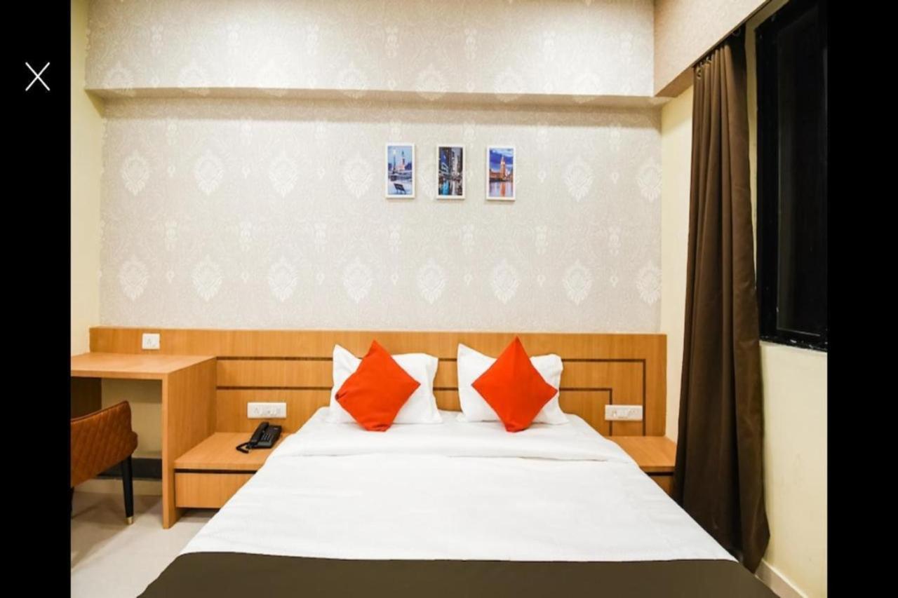 Hotel Golden - I Raipur  Bagian luar foto