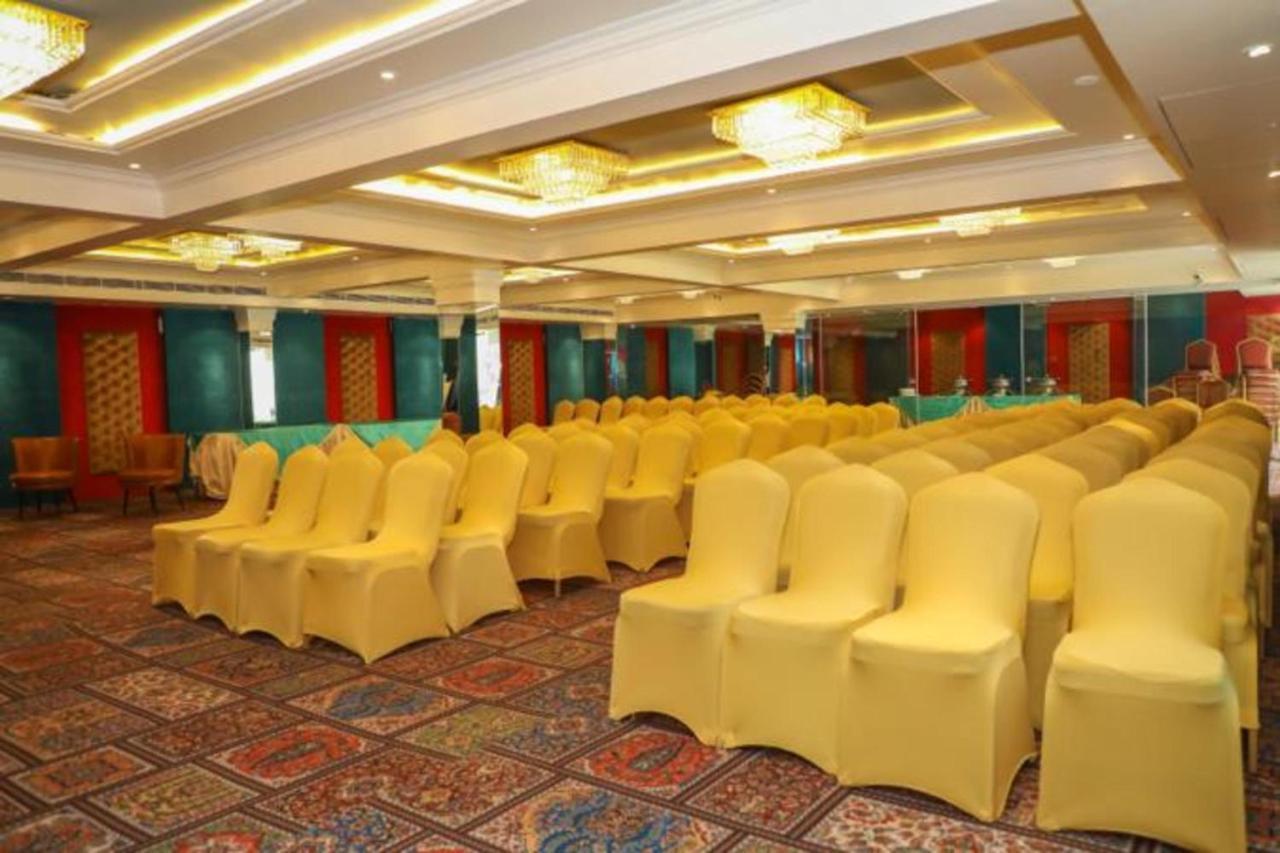 Hotel Golden - I Raipur  Bagian luar foto